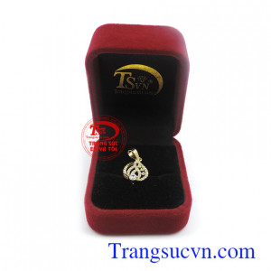 Mặt dây chuyền 10k thương hiệu uy tín, chất lượng, chế tác theo yêu cầu