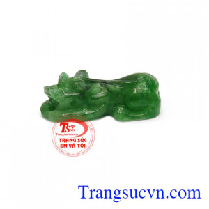 Tỳ hưu là linh vật có tác dụng giữ tiền tài, thăng tiến công danh và thuận lợi trong công việc