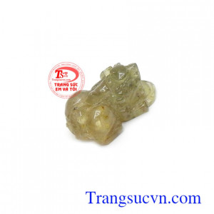 Mặt tỳ hưu chạm khắc tinh xảo, đường nét độc đáo