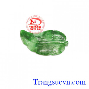 Ngọc cẩm thạch mang lại nhiều may mắn, sức khỏe cho người đeo