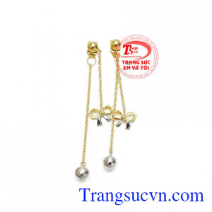 Hoa tai vàng dễ thương được chế tác từ vàng 10k nhập khẩu nguyên chiếc từ Italy