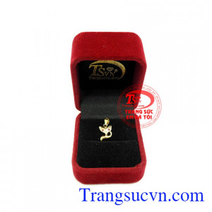 Hồ ly được nhắc đến như một vật nắm giữ tình yêu, giúp bạn có sự lôi cuốn và quyến rũ, hút hồn ánh nhìn của người khác giới