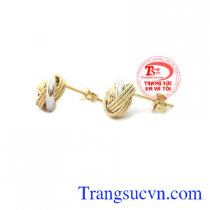 Với kiểu dáng nhỏ gọn, nhưng cũng không kém phần tinh tế.