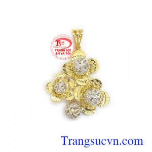 Mặt Dây Vàng Thời Trang là sản phẩm được chế tác theo công nghệ mới nhất của Italy với kiểu dáng thời trang sản phẩm này được phái nữ yêu thích