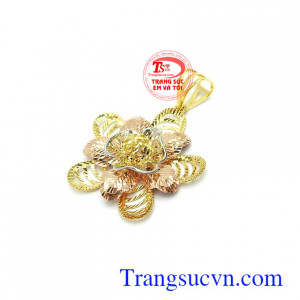 Mặt nữ vàng 10k chế tác công nghệ Italy mang lại nét quý phái, thời trang và đẳng cấp cho phái đẹp