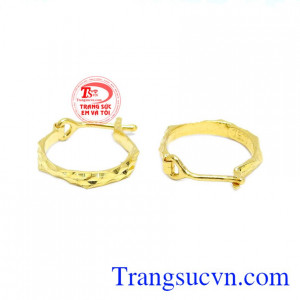 Hoa tai nữ cá tính 10k mang phong cách trẻ trung và cá tính.