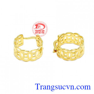 Hoa tai kim tiền tài lộc được chế tác từ vàng tây 10k.
