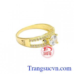 Với thiết kế trẻ trung, cá tính, hợp thời trang, sản phẩm vẫn làm toát lên vẻ nữ tính cho phái đẹp