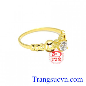 Nhẫn kim tiền mang đến vẻ thanh lịch, sang trọng cho người phụ nữ của bạn
