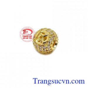 Charm kim tiền vàng 10k là món quà ý nghĩa đầu năm mới đem đến nhiều may mắn, tiền tài