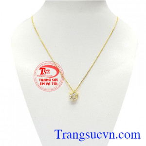Bộ trang sức tỏa sáng được chế tác từ vàng 10k