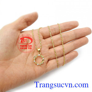 Thiết kế tinh xảo, thanh nhã phù hợp với mọi lứa tuổi