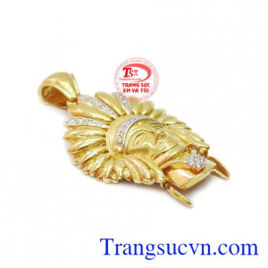 Mặt thổ dân uy lực vàng 18k được thiết kế vô cùng độc đáo và cá tính.