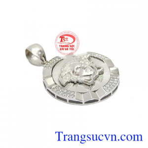 Với thiết kế tinh tế, sang trọng và lịch lãm giúp phái mạnh càng thêm cuốn hút.