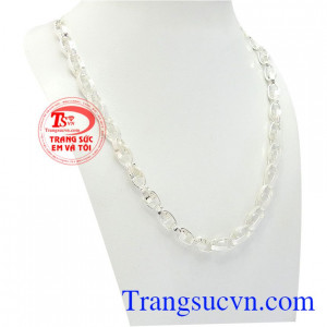 Thiết kế đơn giản nhưng không kém phần nam tính