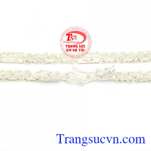 Bạc từ lâu đã là kim loại có tính ứng dụng cao, bạc mang lại nhiều lợi ích cho sức khỏe