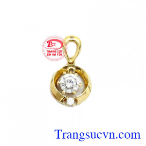 Mặt dây chuyền nữ dịu dàng 18k là sản phẩm được các bạn nữ yêu thích, sản phẩm đẹp thời trang với kiểu dáng xinh xắn