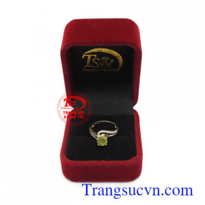 Nhẫn nữ vàng đá quý thiên nhiên cao cấp