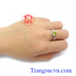 Nhẫn nữ Peridot 10k an nhiên mẫu mã thời trang, sang trọng, đẳng cấp