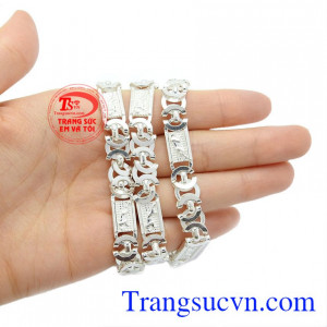 Dây chuyền nam bạc quyền lực chất lượng, bảo hành 6 tháng.