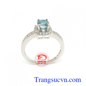 Nhẫn nữ Zircon thịnh vượng 10k có tác dụng mang lại bình an, may mắn, tài lộc và thịnh vượng
