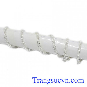 Dây chuyền trẻ em chất lượng, giao hàng trên toàn quốc.