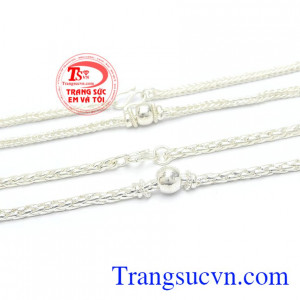 Trang sức Em và Tôi chuyên cung cấp và chế tác theo yêu cầu