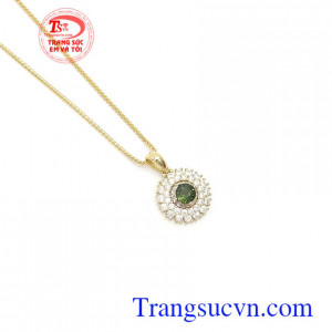 Bộ dây chuyền nữ 10k tinh xảo, sắc nét, phù hợp phong cách thời trang phái đẹp