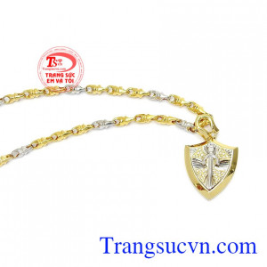 Mặt dây vàng nam phong cách là sản phẩm được chế tác 3D sang trọng, phong cách