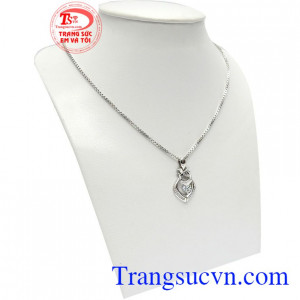 Bộ dây chuyền nữ vàng trắng đẹp tôn lên vẻ đẹp sang trọng, quý phái cho bạn nữ