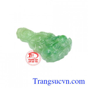 Phật quan âm luôn là biểu tượng của sự bình an, lòng thánh thiên, bác ái, hướng phật, đem tới sự may mắn cho gia chủ