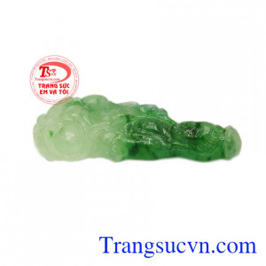 Khi đeo mặt Quan Âm sẽ giúp cho tâm được thanh tịnh hơn.