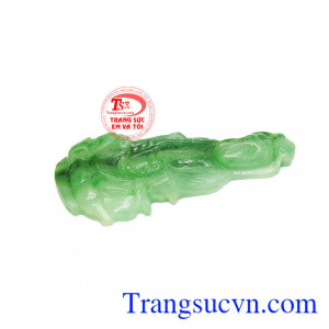 Mặt ngọc có thể bọc vàng để đảm bảo độ bền đẹp cho sản phẩm.