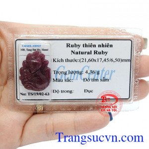 Người ta cho rằng ruby chữa các bệnh về tim, não, làm tăng thêm sức mạnh và trí nhớ của con người