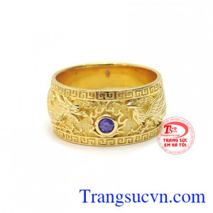 Nhẫn nam long phụng phù hợp nhiều phong cách thời trang và trang phục khác nhau