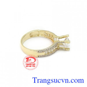  Sản phẩm làm tôn lên sự dịu dảng, nữ tính, sang trọng cho chủ nhân