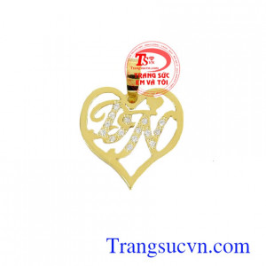 Mặt dây chữ tình yêu là sản phẩm được chế tác 3D đẹp, sắc nét với thiết kế kiểu dáng riêng biệt