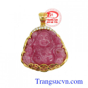 Mặt phật di lặc ruby vàng 18k đẹp được nhiều người yêu thích