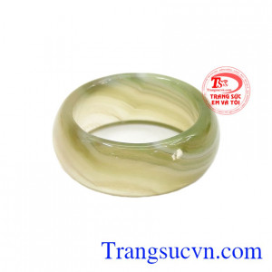 Mã não được biết đến là loại ngọc của sức khỏe, trường thọ và hưng thịnh