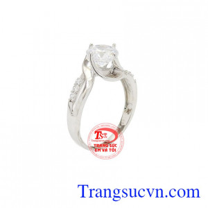 Nhẫn nữ vàng trắng Korea đẹp là sản phẩm được chế tác từ vàng 10k, nhập khẩu từ Korea.
