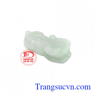 Tỳ hưu hút tài lộc, bảo vệ tài sản, mang lại may mắn cho chủ nhân