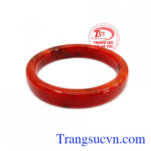 Chỉ những bậc quyền quý mới có thể sở hữu chiếc vòng ngọc này