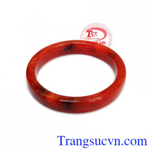 Ngọc cẩm thạch mang lại may mắn, sức khỏe, bình an và tài lộc cho người sở hữu