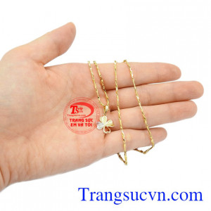 Sản phẩm phù hợp làm quà tặng cho người thân, bạn bè. Bộ dây chuyền cỏ may mắn đẹp.