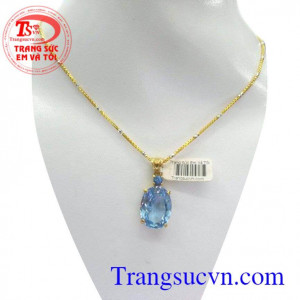 Bộ dây chuyền mặt đá Topaz mệnh thủy và mộc là món quà tuyệt vời cho người yêu thương những dịp ý nghĩa