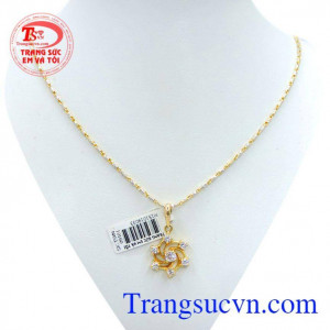 Bộ dây chuyền nữ trang đẹp chất lượng.