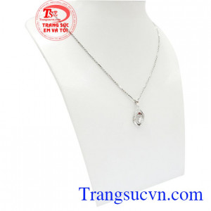 Bộ dây chuyền vàng trắng đẹp 10k được thiết kế trẻ trung, hướng tới vẻ đẹp thanh lịch