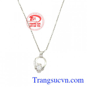 Mặt dây hoa Korea vàng trắng 10k được các bạn nữ yêu thích