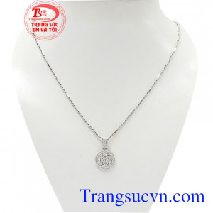Bộ dây vàng sang trọng 10k là sản phẩm bộ dây chuyền vàng tây đẹp được các bạn nữ yêu thích