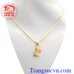 Bộ mặt dây chuyền tuổi mão dây chuyền và mặt dây đảm bảo chất lượng vàng chuẩn. Bộ mặt dây chuyền tuổi mão giao toàn quốc.